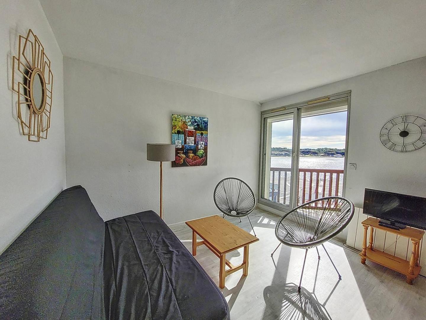 V-Landes 02-Vieux Boucau Appartement 4 Personnes Avec Vue Sur Le Lac Marin Dans Residence Avec Piscine Vieux-Boucau-les-Bains Esterno foto